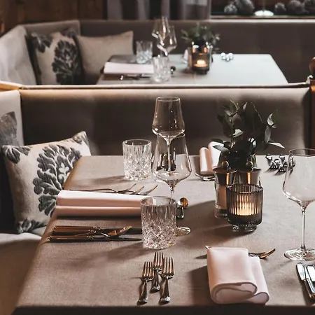 Hotell Alpines Gourmet Montanara Flachau