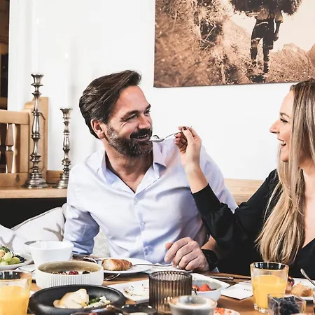 Alpines Gourmet Montanara Hotel 4*