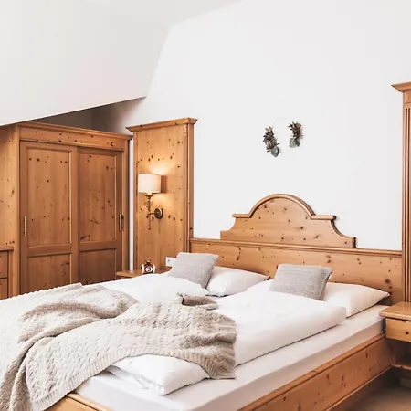 Alpines Gourmet Montanara 4*
