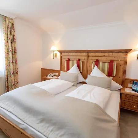 Hotel Alpines Gourmet Montanara Flachau