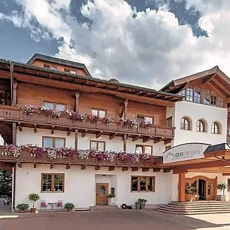 Alpines Gourmet Montanara ホテル 4*