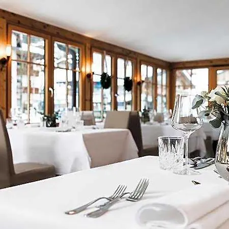 Hotell Alpines Gourmet Montanara 4*