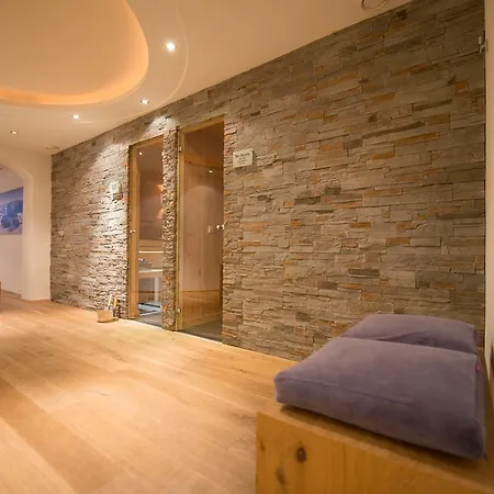 Hotel Alpines Gourmet Montanara Flachau